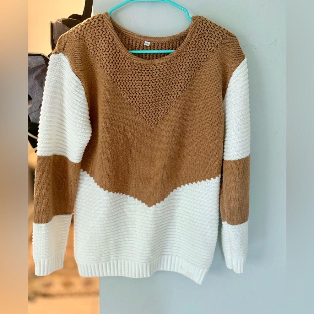 Brown White Colorblock Knit Sweater Women’s Small Cozy Fall